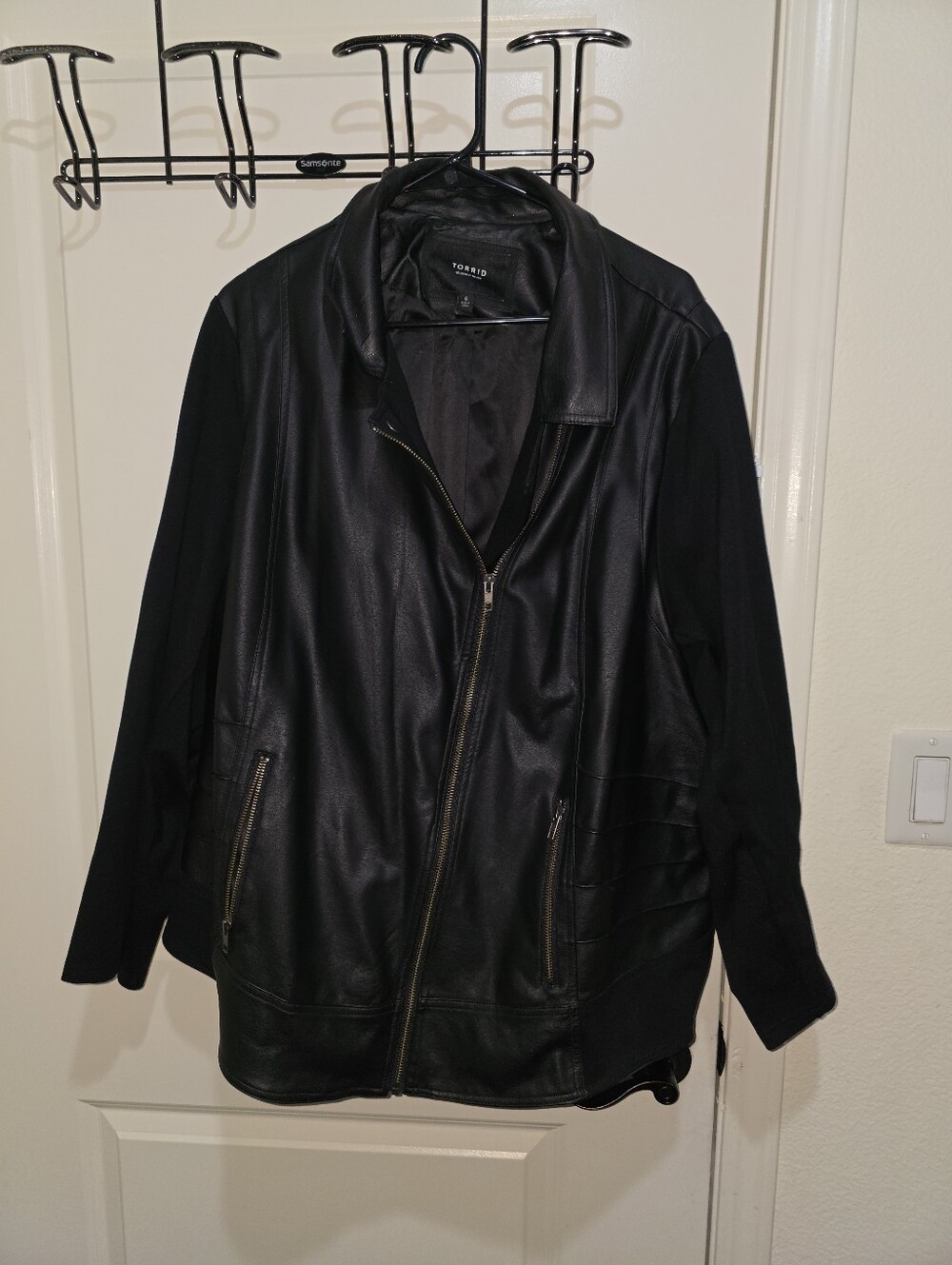 torrid Black Faux Leather Zip-Front Bomber Jacket Size 6